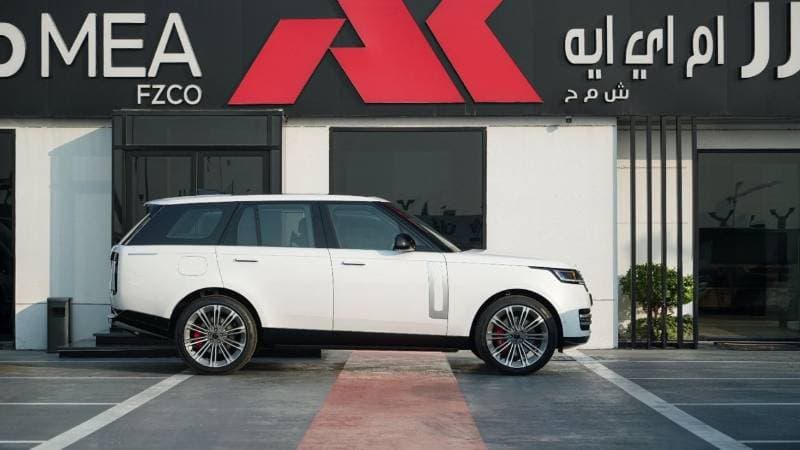 2026 Land Rover Range Rover AUTOBIOGRAPHY P530 thumbnail 7