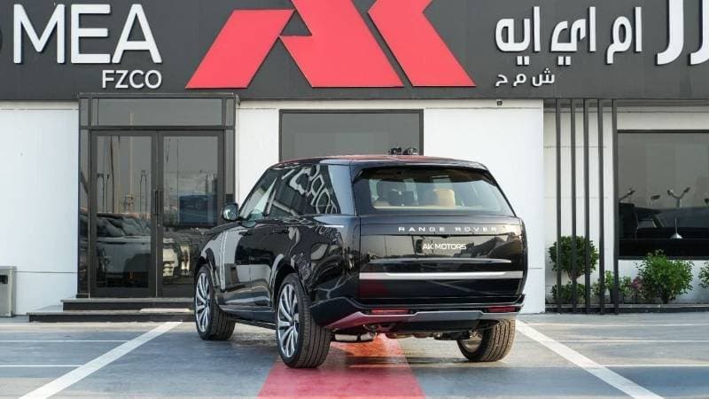 2026 Land Rover Range Rover AUTOBIOGRAPHY P530 thumbnail 4