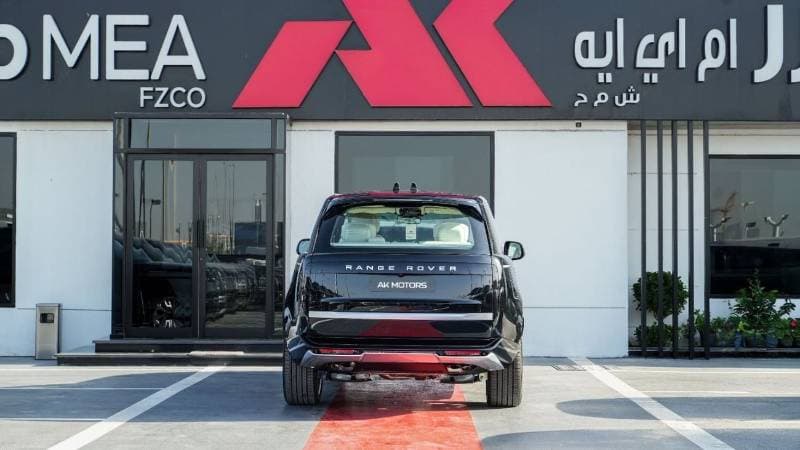 2026 Land Rover Range Rover AUTOBIOGRAPHY P530 thumbnail 5