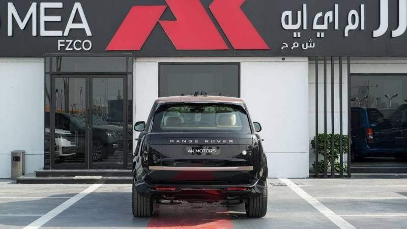2026 Land Rover Range Rover SV SWB P615 thumbnail 5