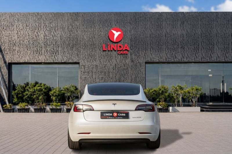 2022 Tesla Model 3 PERFORMANCE thumbnail 4