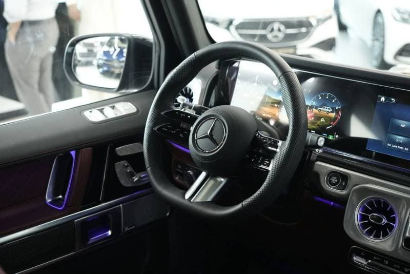 2026 Mercedes Benz G500 STANDARD thumbnail 8