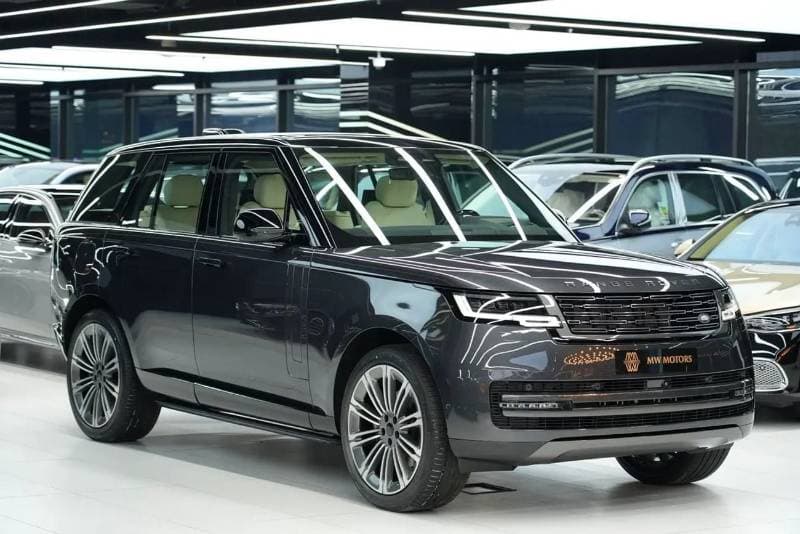 2026 Land Rover Range Rover HSE P400