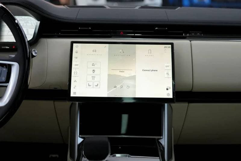 2026 Land Rover Range Rover HSE P400 thumbnail 8