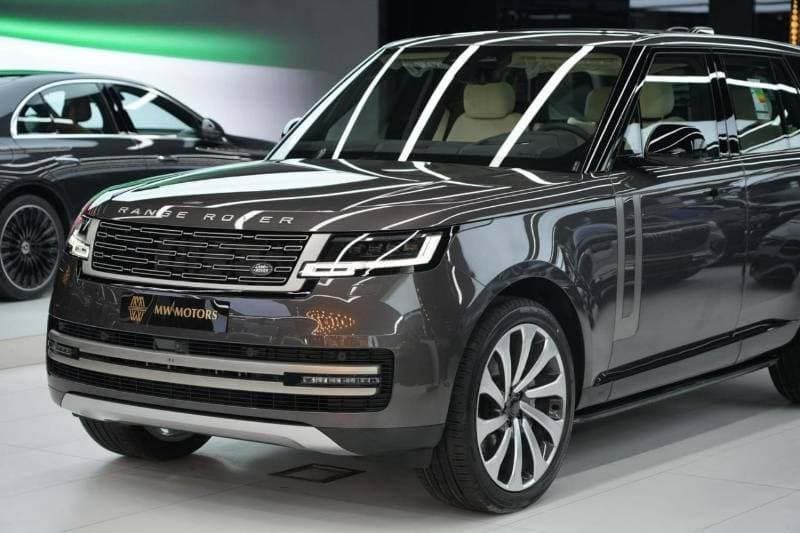 2026 Land Rover Range Rover AUTOBIOGRAPHY P530 thumbnail 3