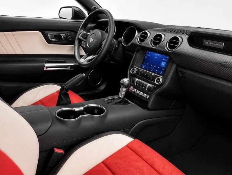 2023 Ford Mustang STANDARD thumbnail 7