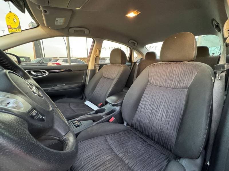 2019 Nissan Sentra SV thumbnail 5