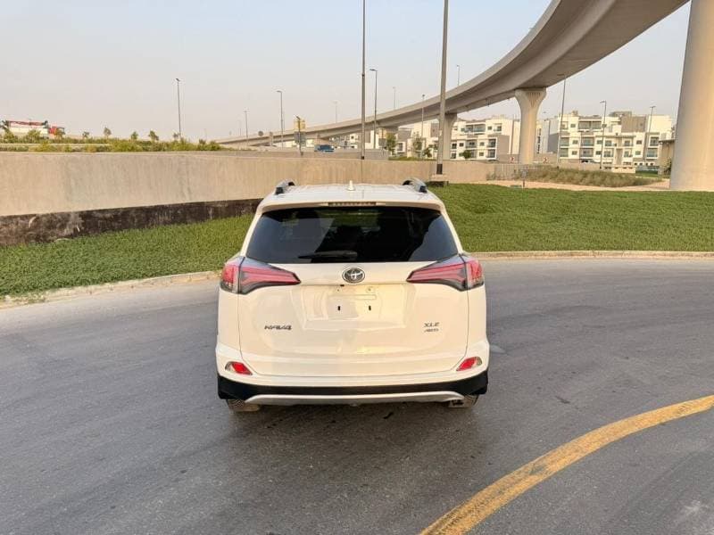 2018 Toyota RAV4 VXR thumbnail 6