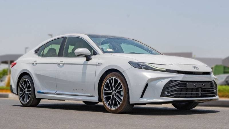 2026 Toyota Camry GLE HEV
