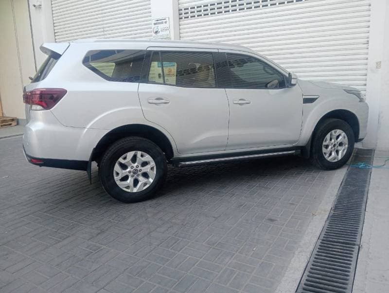 2022 Nissan X Terra TITANIUM thumbnail 5