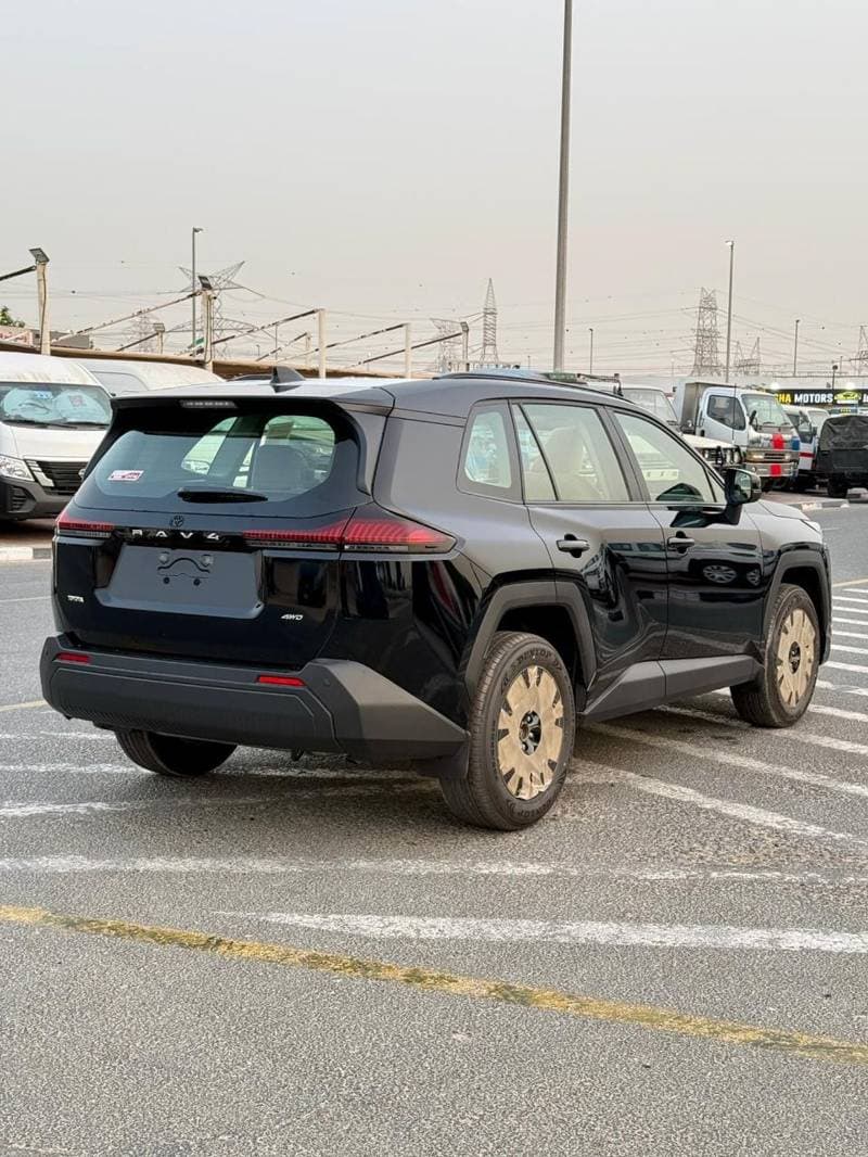2026 Toyota RAV4 XLE thumbnail 4