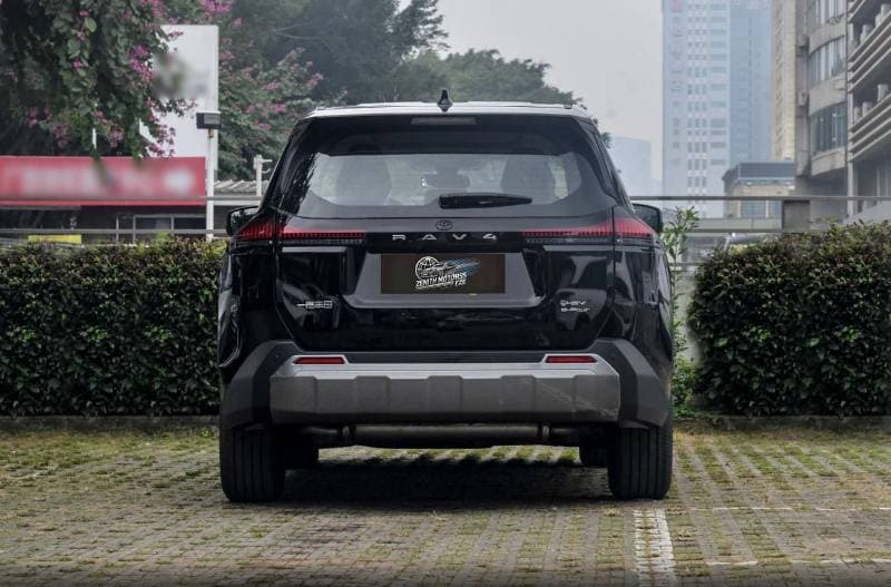 2026 Toyota RAV4 VXR HEV thumbnail 5