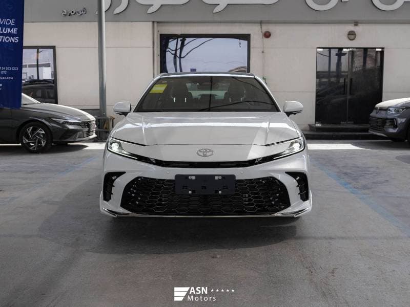 2026 Toyota Camry SPORT HEV thumbnail 2