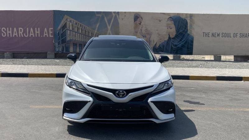 2021 Toyota Camry GRANDE HEV thumbnail 2
