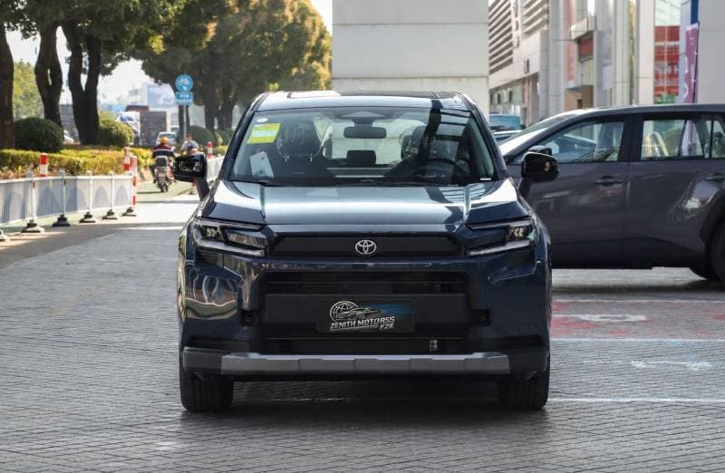 2026 Toyota RAV4 2.0L Luxury