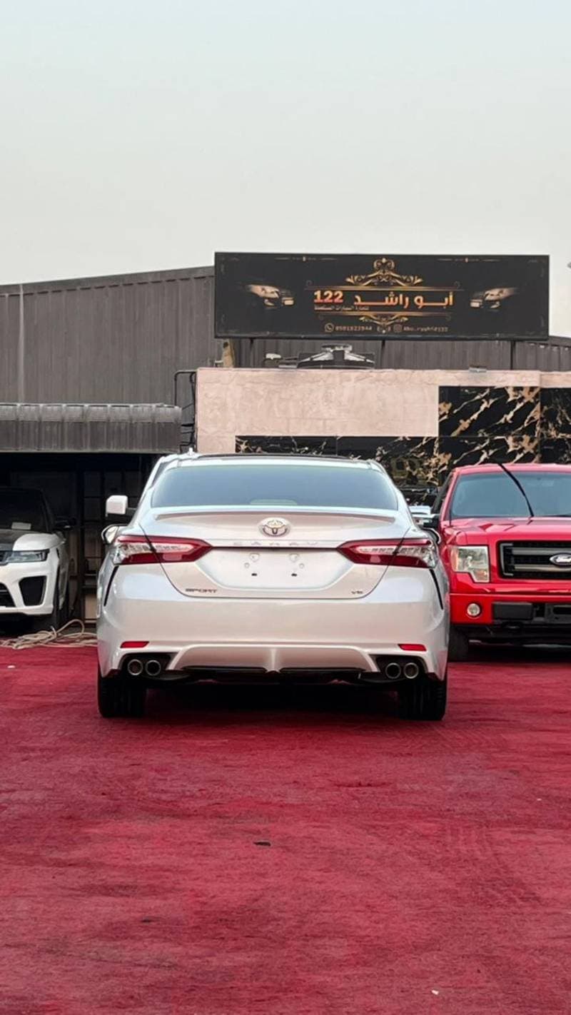 2019 Toyota Camry SPORT thumbnail 7