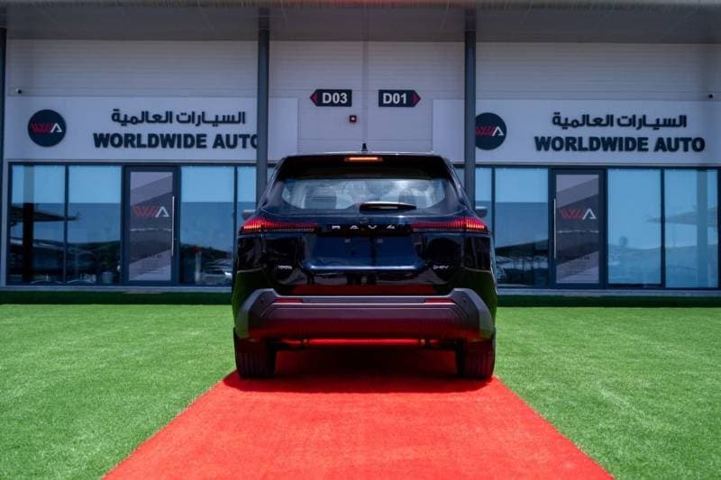 2026 Toyota RAV4 VXR HEV thumbnail 5