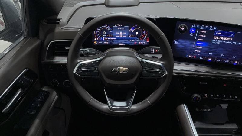 2025 Chevrolet Tahoe Z71 thumbnail 8
