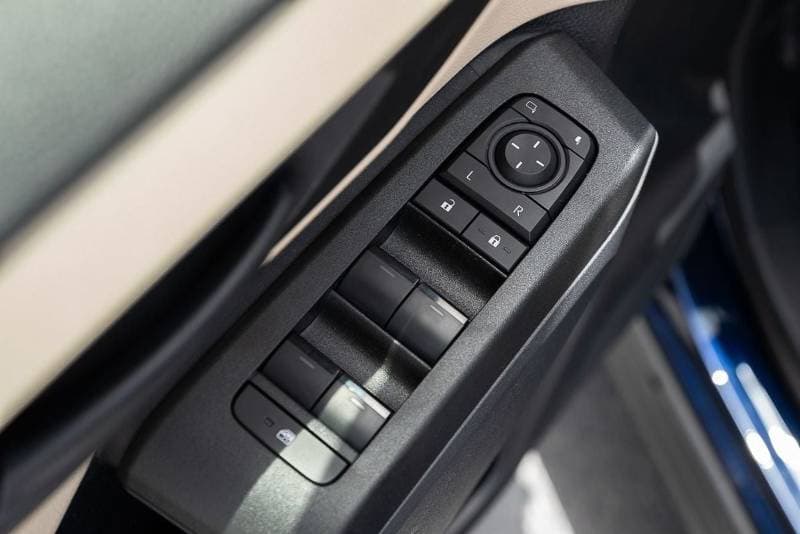 2026 Toyota RAV4 LE thumbnail 6