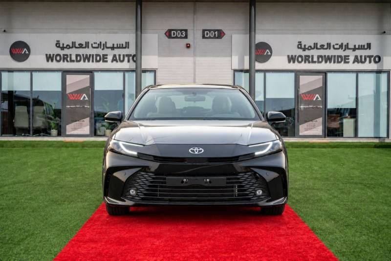 2026 Toyota Camry LE thumbnail 4