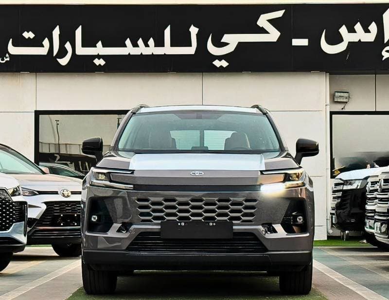 2026 Toyota RAV4 XLE thumbnail 2