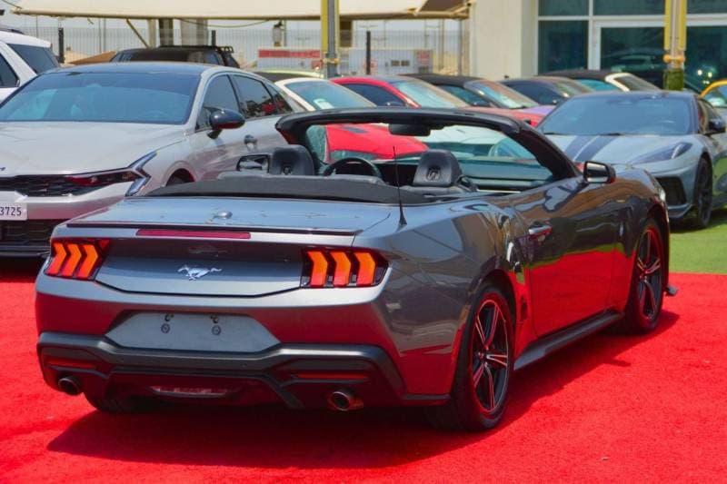 2025 Ford Mustang STANDARD thumbnail 6