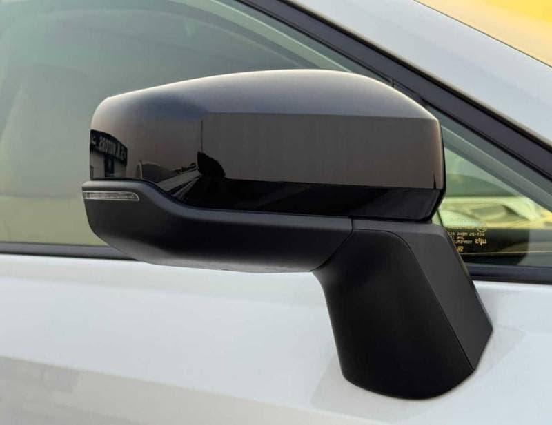 2026 Toyota RAV4 XLE thumbnail 8