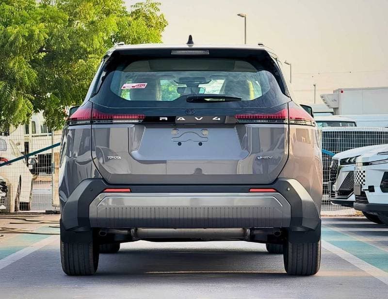 2026 Toyota RAV4 VXR HEV thumbnail 3