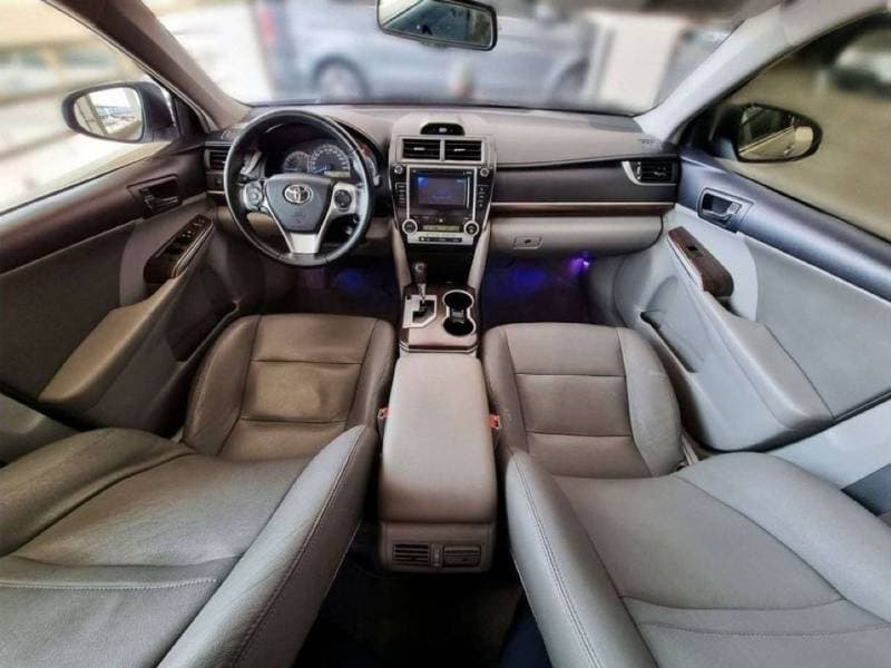 2012 Toyota Camry SE thumbnail 7