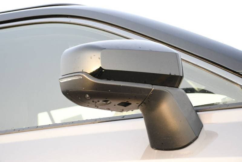 2026 Toyota RAV4 XSE HEV thumbnail 6