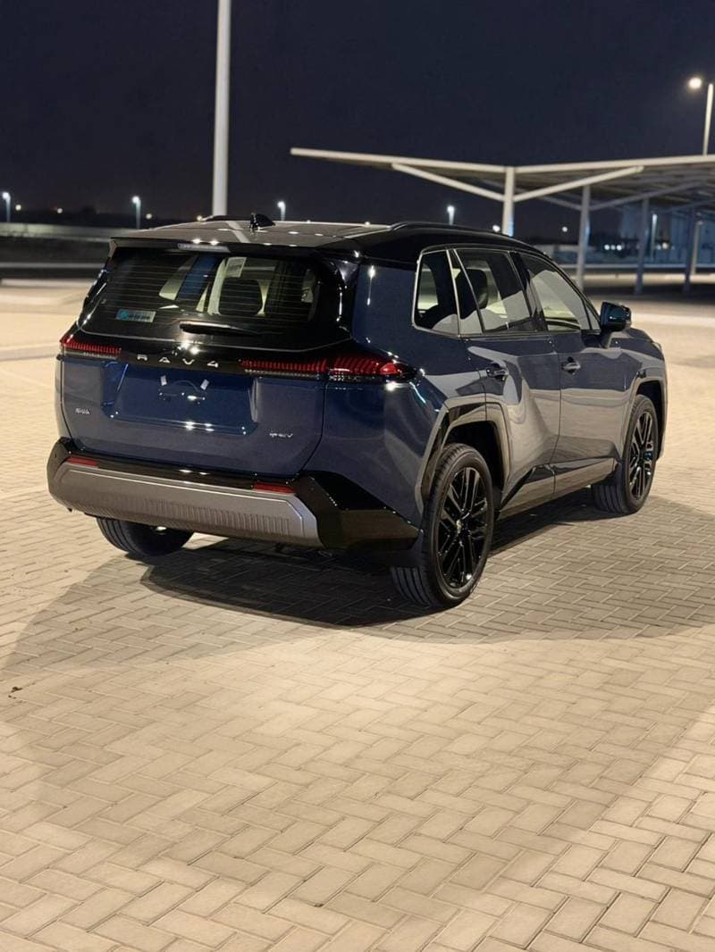 2026 Toyota RAV4 VXR HEV thumbnail 6