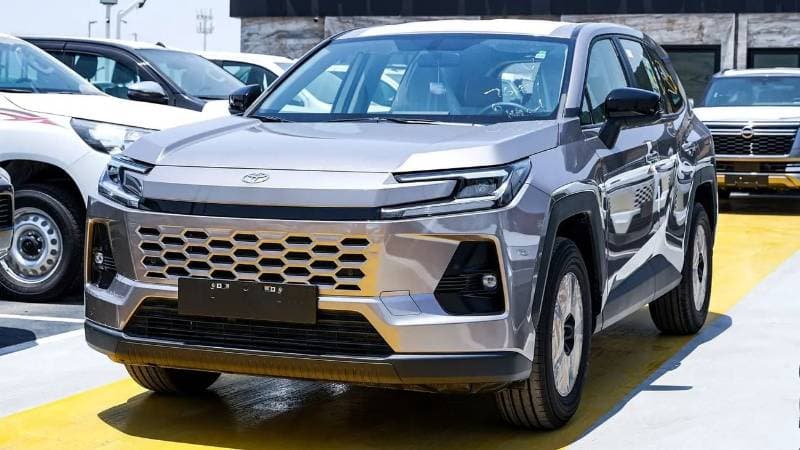2026 Toyota RAV4 LE