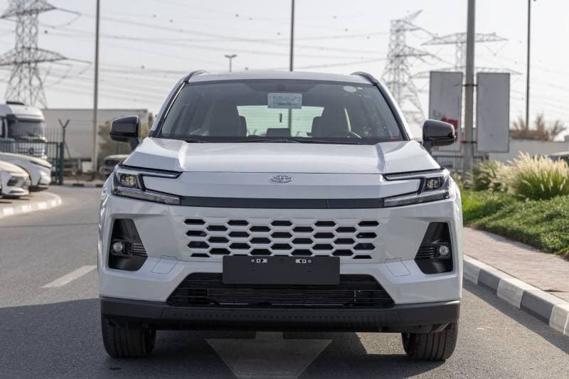 2026 Toyota RAV4 XLE thumbnail 2