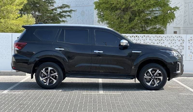 2024 Nissan X Terra PLATINUM thumbnail 8