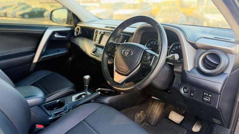 2018 Toyota RAV4 VXR thumbnail 8