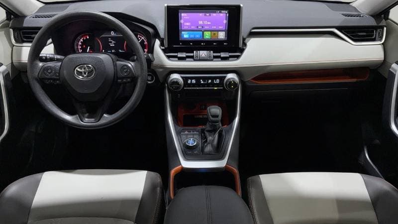 2024 Toyota RAV4 ADVENTURE thumbnail 7