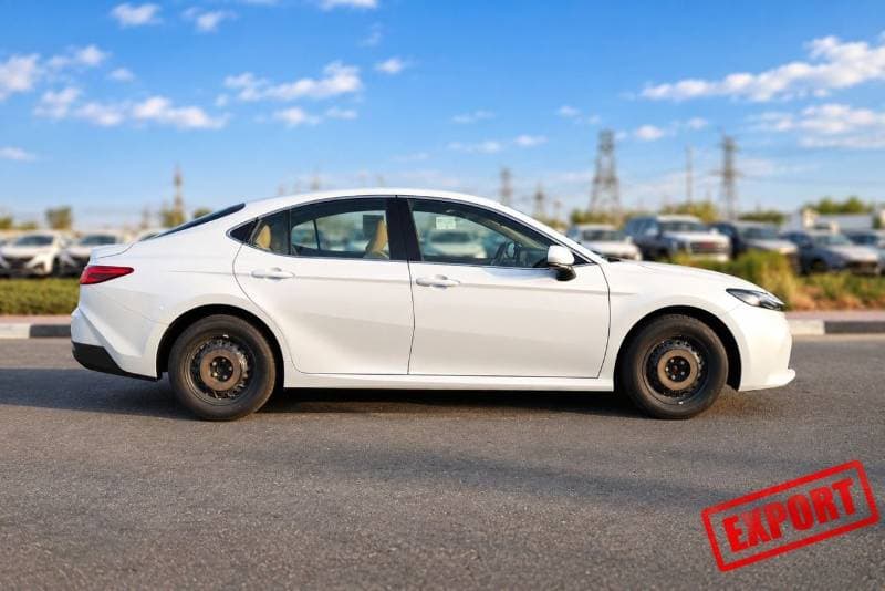 2025 Toyota Camry LE thumbnail 7