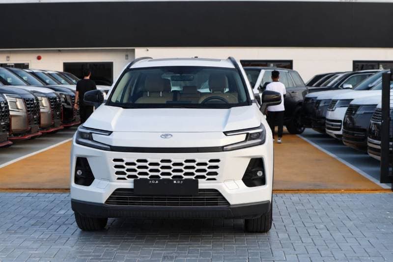 2026 Toyota RAV4 EXR HEV thumbnail 2