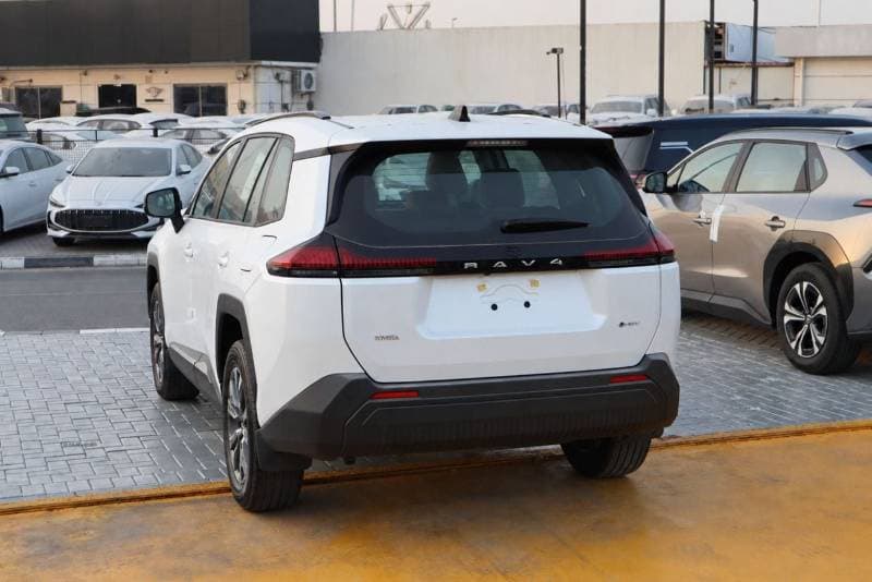 2026 Toyota RAV4 EXR HEV thumbnail 4