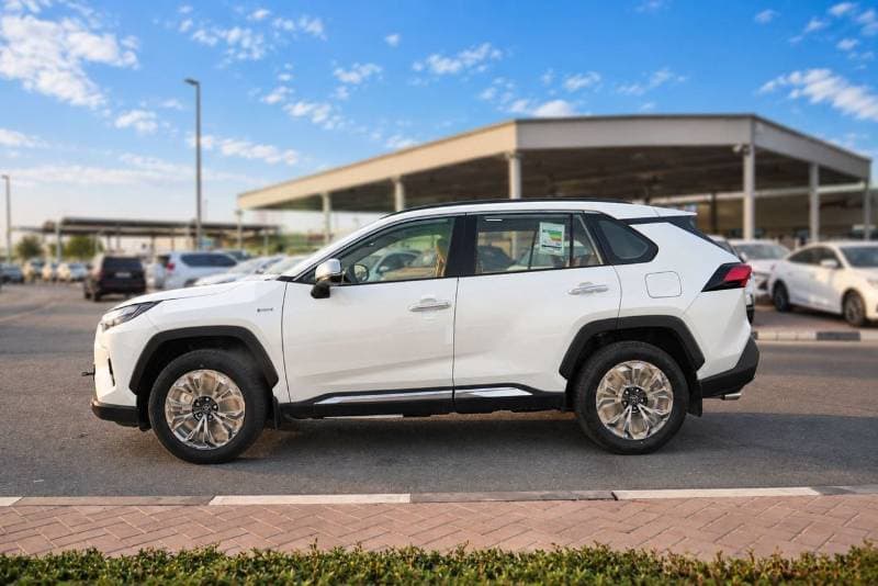 2025 Toyota RAV4 VXR HEV thumbnail 4