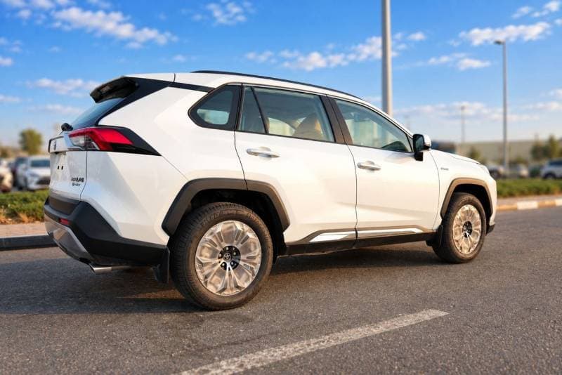 2025 Toyota RAV4 VXR HEV thumbnail 7
