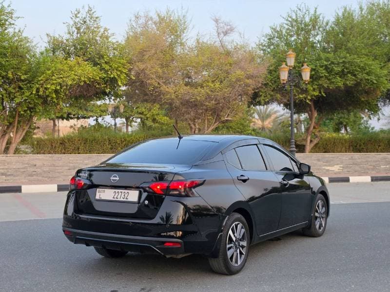 2024 Nissan Versa STANDARD thumbnail 7