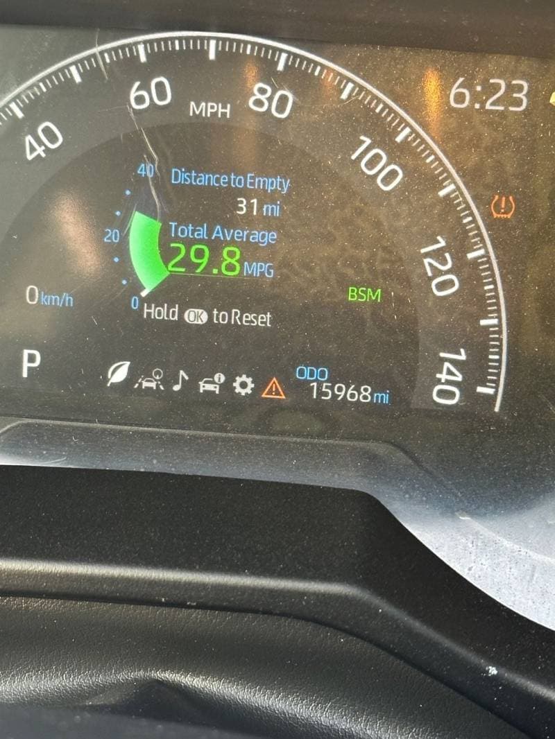 2024 Toyota RAV4 thumbnail 8