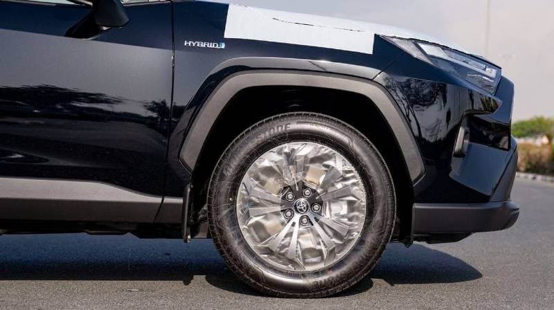 2024 Toyota RAV4 EXR HEV thumbnail 3
