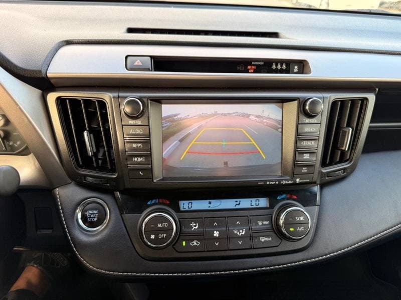 2018 Toyota RAV4 thumbnail 7