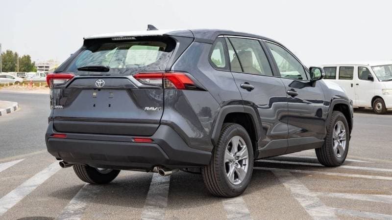 2024 Toyota RAV4 LE thumbnail 6