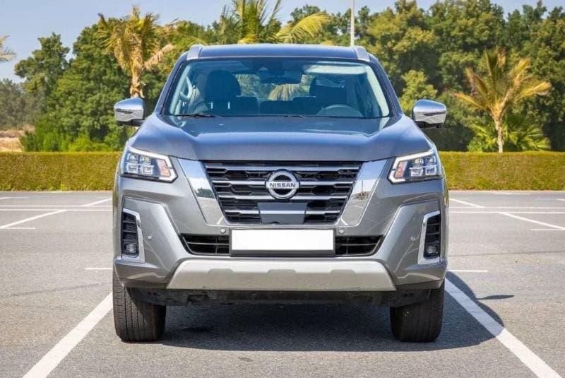 2024 Nissan X Terra PLATINUM thumbnail 2