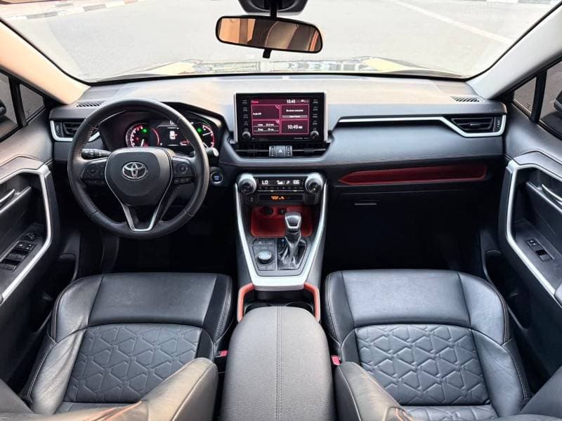 2021 Toyota RAV4 ADVENTURE thumbnail 5