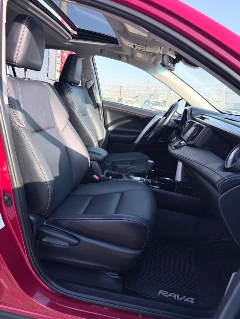 2017 Toyota RAV4 VXR thumbnail 6