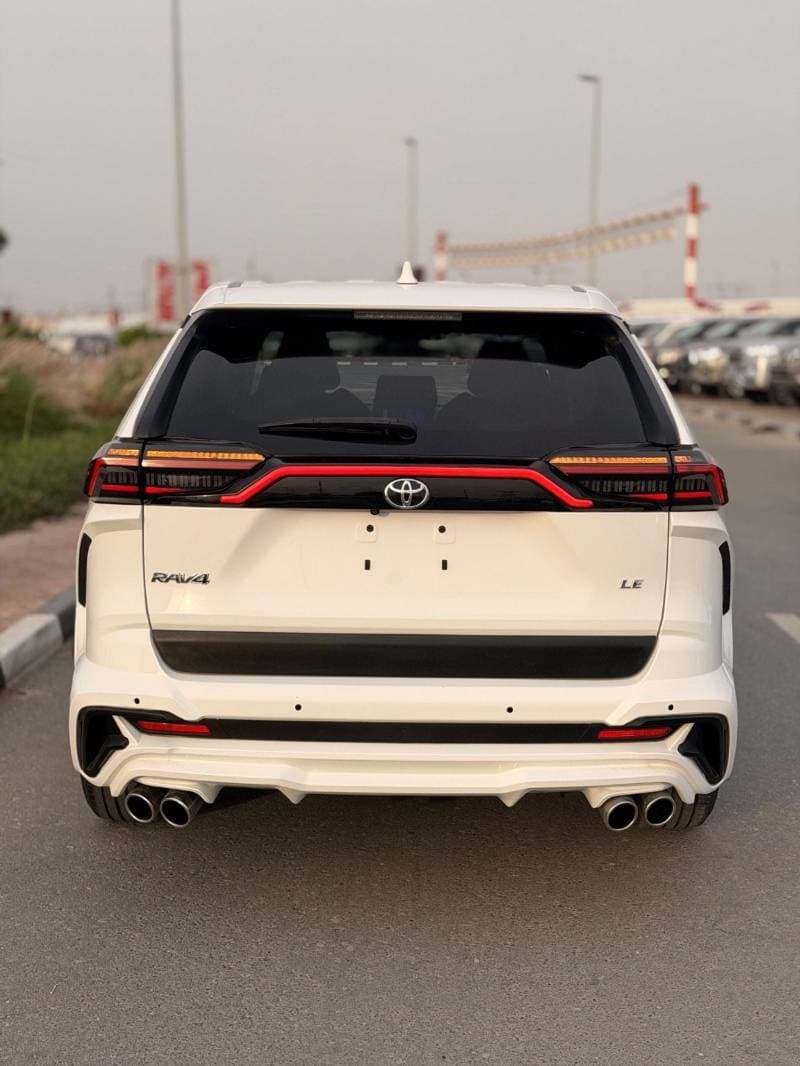 2023 Toyota RAV4 thumbnail 3
